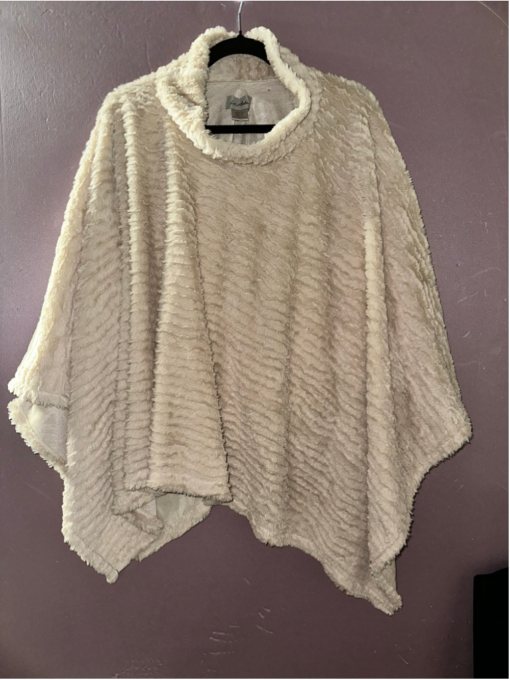 Women's Le Moda Faux Fur Poncho Beige Size S